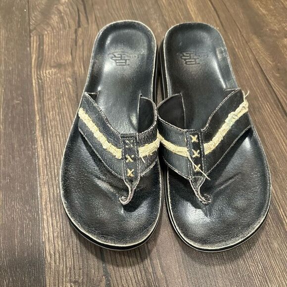 Justin western leather beachy mens 13 black flip flops main image 5